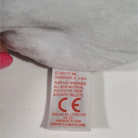 Ty Beanie Boos Misty 2022 Holiday Christmas Snowman Plush Stuffed Animal 8 inch - Picture 4 of 6